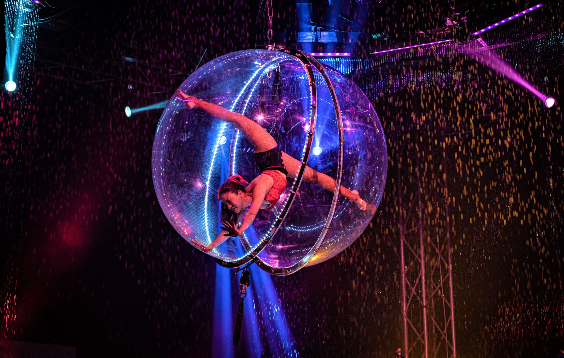 Win two tickets to the Cirque Italia show